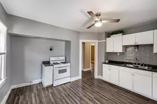 2330 N 55th St, Milwaukee, WI 53210 - Photo 15