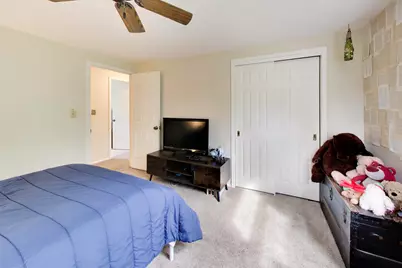 31114  Hickory Hollow Rd, Racine, WI 53185 - Photo 29