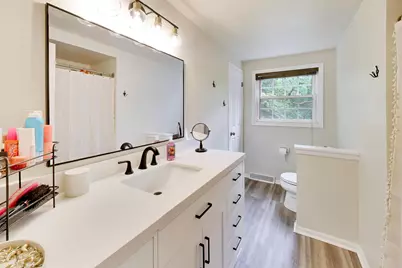 31114  Hickory Hollow Rd, Racine, WI 53185 - Photo 25