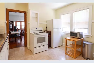 2359 N 53rd St #2361, Milwaukee, WI 53210 - Photo 7