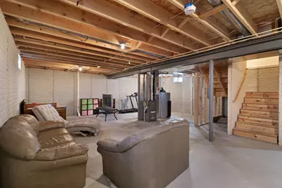 1116  Springbrook Dr, Burlington, WI 53105 - Photo 21