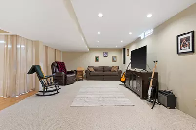 4219 W Pebble Beach Ct, Franklin, WI 53132 - Photo 25