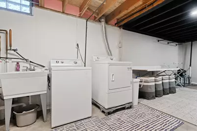 4219 W Pebble Beach Ct, Franklin, WI 53132 - Photo 29