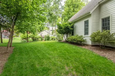 12240 W Van Norman Ct, Greenfield, WI 53228 - Photo 51
