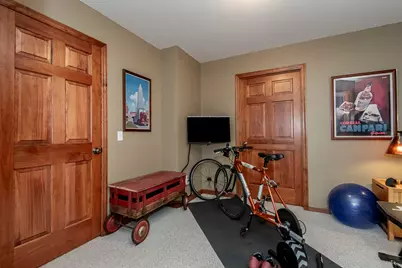 12240 W Van Norman Ct, Greenfield, WI 53228 - Photo 31