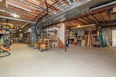 12240 W Van Norman Ct, Greenfield, WI 53228 - Photo 41