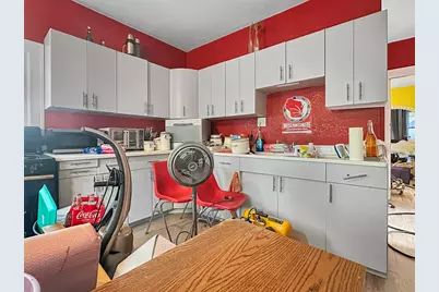 3758 E Layton Ave, Cudahy, WI 53110 - Photo 3