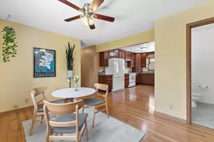 521 N 105th St, Wauwatosa, WI 53226 - Photo 15