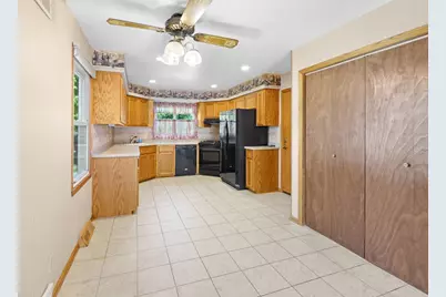 N171W20651  Valley Dr, Jackson, WI 53037 - Photo 9