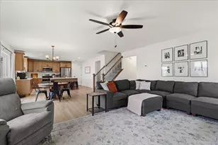 192 Sapphire Ln, Saukville, WI 53080 - Photo 13