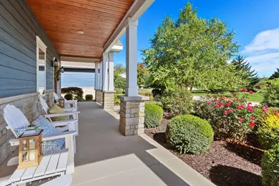 833  Red Hawk Dr, Walworth, WI 53184 - Photo 3