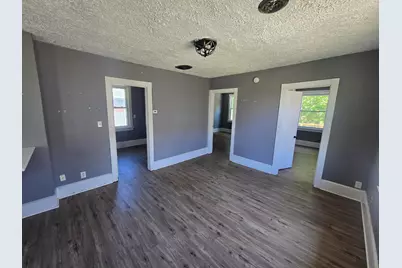 2945 N 23rd St, Milwaukee, WI 53206 - Photo 19