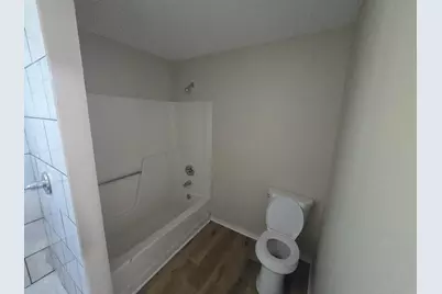 2945 N 23rd St, Milwaukee, WI 53206 - Photo 29
