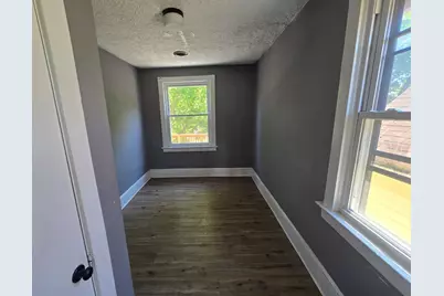 2945 N 23rd St, Milwaukee, WI 53206 - Photo 21