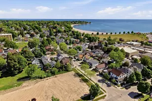 822 N 4th St, Sheboygan, WI 53081 - Photo 39