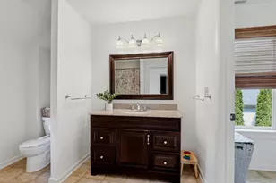 822 N 4th St, Sheboygan, WI 53081 - Photo 23