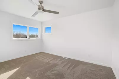 1200  Sween Dr #2, Holmen, WI 54636 - Photo 25