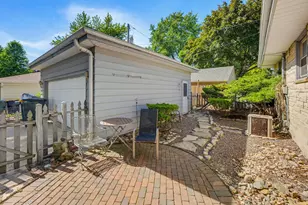 2569 S 97th St, West Allis, WI 53227 - Photo 27