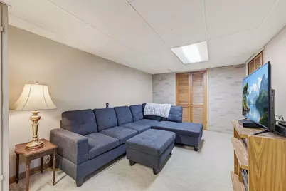 2569 S 97th St, West Allis, WI 53227 - Photo 21