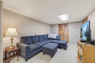 2569 S 97th St, West Allis, WI 53227 - Photo 21