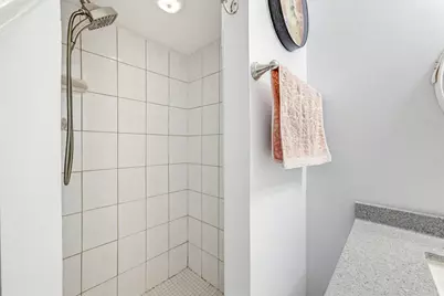 2569 S 97th St, West Allis, WI 53227 - Photo 19
