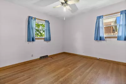 1545  Ostergaard Ave, Racine, WI 53406 - Photo 9