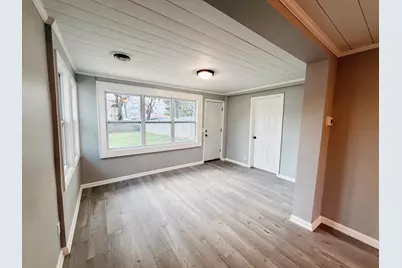 W1038  Geranium Rd, Genoa City, WI 53128 - Photo 9