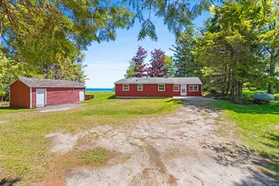 11009  Lake Dr, Two Rivers, WI 54241 - Photo 5