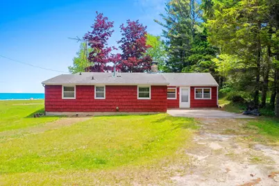 11009  Lake Dr, Two Rivers, WI 54241 - Photo 11