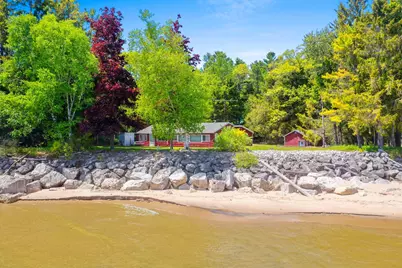 11009  Lake Dr, Two Rivers, WI 54241 - Photo 31