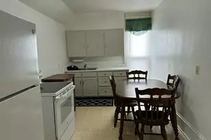 204 Park Ave, Waupun, WI 53963 - Photo 11