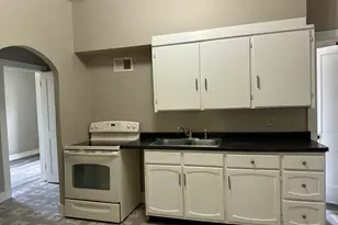 204 Park Ave, Waupun, WI 53963 - Photo 13