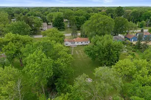 7828 W Puetz Rd, Franklin, WI 53132 - Photo 37