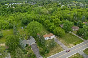 7828 W Puetz Rd, Franklin, WI 53132 - Photo 39