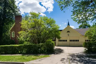 1547 Upper Parkway, Wauwatosa, WI 53213 - Photo 45