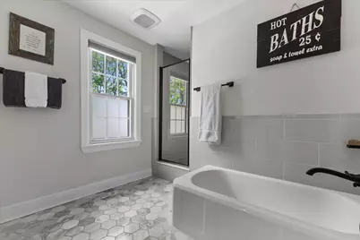 2537 N 84th St, Wauwatosa, WI 53226 - Photo 19