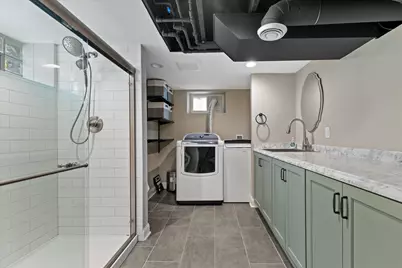 2537 N 84th St, Wauwatosa, WI 53226 - Photo 29