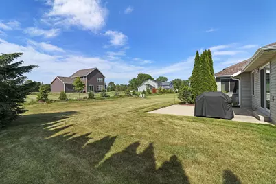 914  Riva Rdg, Racine, WI 53402 - Photo 29