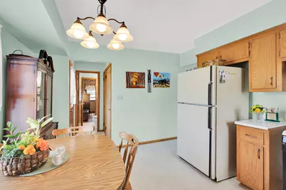 7254 W Cody Cir, Milwaukee, WI 53223 - Photo 7