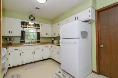 W229  Golden Lake Park Cir, Concord, WI 53066 - Photo 5