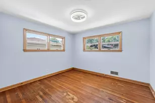 1001 Oregon St, Racine, WI 53405 - Photo 15