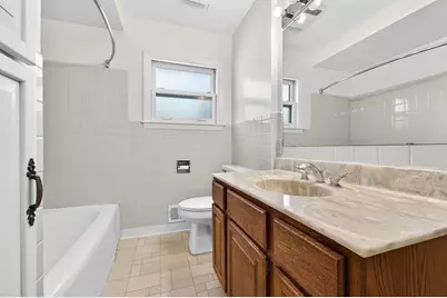 1001  Oregon St, Racine, WI 53405 - Photo 11
