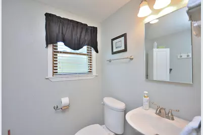 4130 W Portage St, Milwaukee, WI 53209 - Photo 21