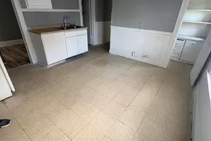 1945 S 29th St, Milwaukee, WI 53215 - Photo 5
