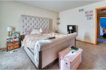 1005  Dresser Ave, Waukesha, WI 53188 - Photo 13