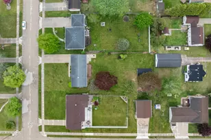 2343 39th St, Two Rivers, WI 54241 - Photo 29