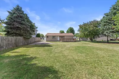 1505  Margrave Ct, Racine, WI 53406 - Photo 15