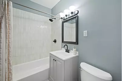 4058 N 24th Pl, Milwaukee, WI 53209 - Photo 17