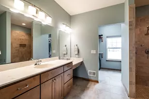 4915 Meadowview Ct, Cedarburg, WI 53024 - Photo 19