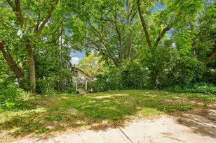 3837 W Mt Vernon Ave, Milwaukee, WI 53208 - Photo 27